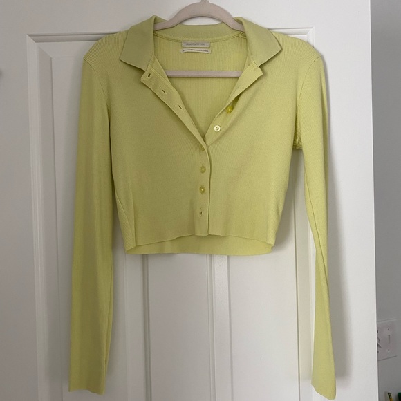 Urban Outfittiers Crop Sweater - Picture 1 of 5